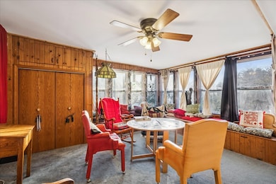 29652 W Roberts Rd, Island Lake, IL 60042 - photo 4