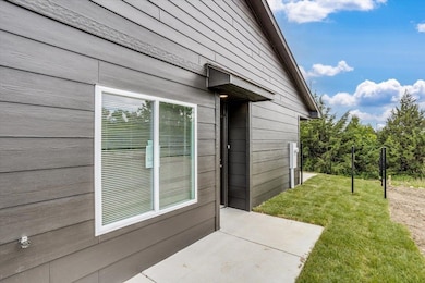 3331 E Thunder St, Wichita, KS 67219 - photo 3