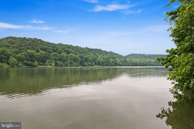 355 Mason Dr, Harpers Ferry, WV 25425 - photo 7