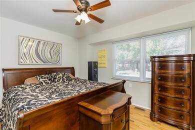 3245 Highgate Ln, Saint Charles, MO 63301 - photo 4