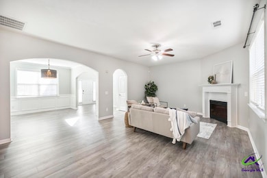 318 Flowing Meadows Dr, Kathleen, GA 31047 - photo 7