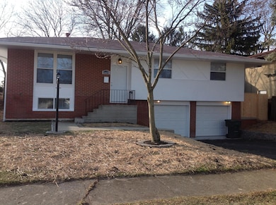 1471 Thurell Rd, Columbus, OH 43229 - photo 2