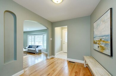 631 Blue Hills Pkwy, Milton, MA 02186 - photo 6