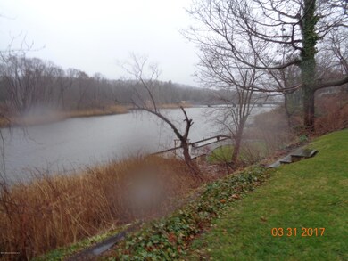539 Locust Pt Rd Rumson NJ (29)