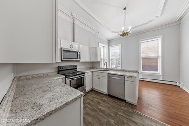 244 Lark St, Albany, NY 12210 - photo 4