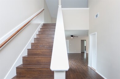 8715 High Mountain Dr, Houston, TX 77088 - photo 7