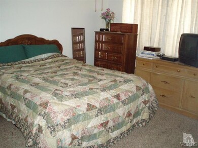 14872 Larkspur St, Sylmar, CA 91342 - photo 7