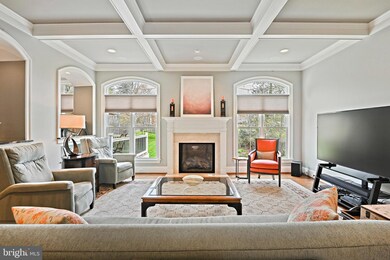 1911 Barbee St, McLean, VA 22101 - photo 3