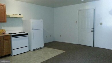 45 S Green St unit 8, Berkeley Springs, WV 25411 - photo 5