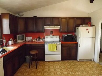 2 Ledgemont Dr, Greenville, RI 02828 - photo 5