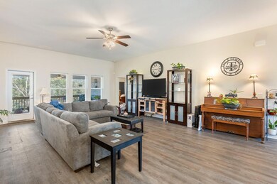6-web-or-mls-6105 Walk Along Way-03