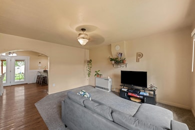 40 S 400 St E, Beaver, UT 84713 - photo 2