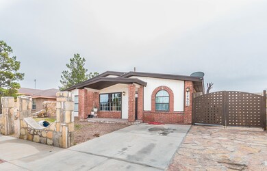 14600 Encantado Dr, Horizon City, TX 79928 - photo 2