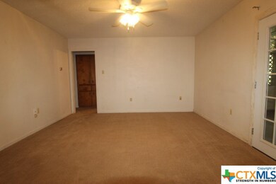 1903 Wayne St, Copperas Cove, TX 76522 - photo 6