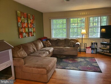 3021 Liverpool Ct, Chambersburg, PA 17201 - photo 5