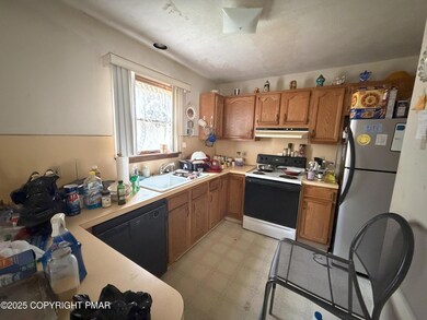 1018 Valley Rd, South Sterling, PA 18445 - photo 7