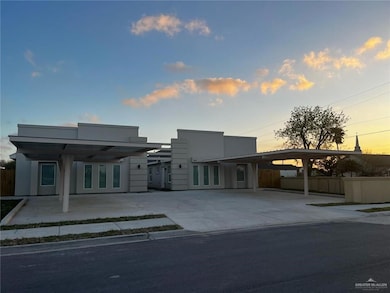 806 E Starr St, Mercedes, TX 78570 - photo 3