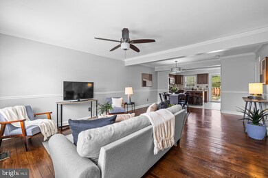 5805 Richardson Mews Square, Halethorpe, MD 21227 - photo 3