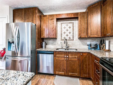 1416 NE 4th St, Moore, OK 73160 - photo 6