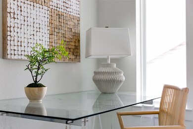 5515 Bryan Pkwy unit 104, Dallas, TX 75206 - photo 4