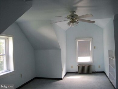 904 Moyers Rd, Lansdale, PA 19446 - photo 7