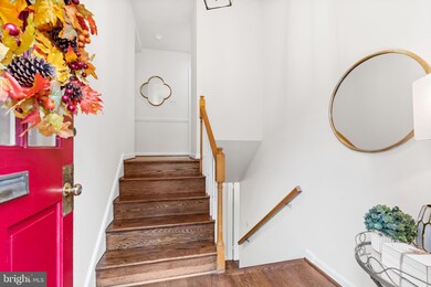 8411 Crown Place, Alexandria, VA 22308 - photo 5