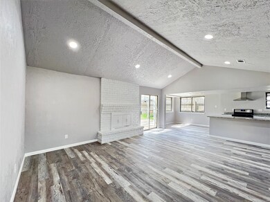 3511 Saratoga Dr, Houston, TX 77088 - photo 5