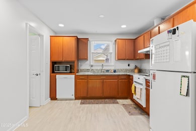 1025 Decatur Rd, Jacksonville, NC 28540 - photo 7