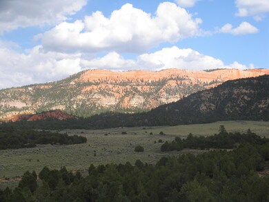 0 E Paunsaugunt Cliffs Dr unit Lot 76, Hatch, UT 84735 - photo 5