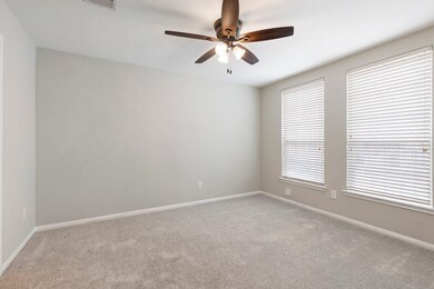 3319 Leading Point Dr, Houston, TX 77091 - photo 7