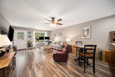 784 Meadows Ct, Grass Lake, MI 49240 - photo 6