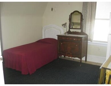 30 Lyman St unit B, Waltham, MA 02452 - photo 5