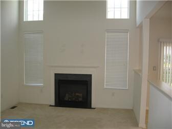 156 Chancellor Dr, Woodbury, NJ 08096 - photo 4