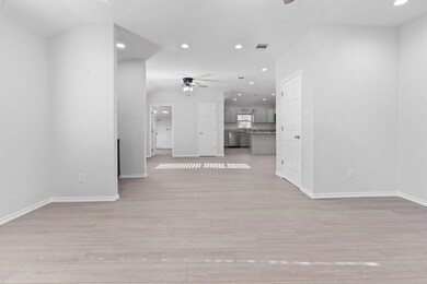 501 Shaw St, Cleburne, TX 76033 - photo 6