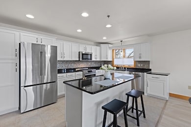 740 Quarterdeck Ln unit 1101, Sturgeon Bay, WI 54235 - photo 6