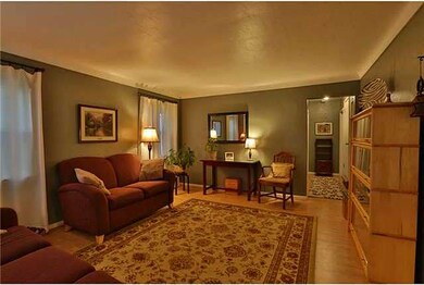 2860 Claredale Rd, Toledo, OH 43613 - photo 4