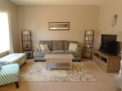 4 Nicholas Court Dr, Drums, PA 18222 - photo 2