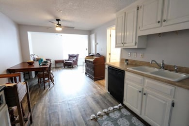 07 kitchen