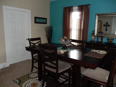 250 Center St, Auburn, IN 46706 - photo 5