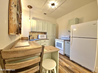 105 T V Tower Rd, Perkinston, MS 39573 - photo 6