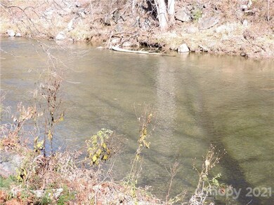 60 Snake Bite Holler Ln, Burnsville, NC 28714 - photo 3