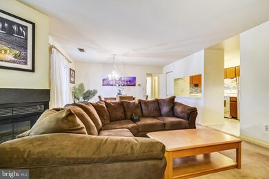 2219 Lowells Glen Rd unit G, Parkville, MD 21234 - photo 6