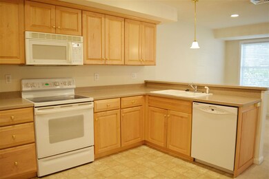 105 Winnacunnet Rd unit 3, Hampton, NH 03842 - photo 7