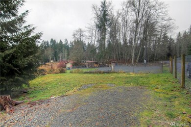 32429 Whitman Lake Dr E, Graham, WA 98338 - photo 2