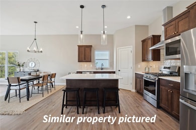 655 MacLan Ct, Iowa City, IA 52246 - photo 4