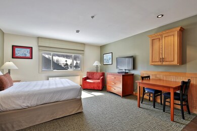 228 E Mountain Rd unit 124 III, Killington, VT 05751 - photo 3