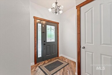 827 Muirfield Ln, Nampa, ID 83686 - photo 3
