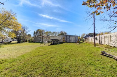 8506 Noble St, Needville, TX 77461 - photo 2