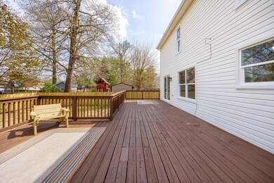 Backyard deck 4