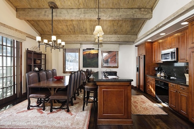 Kitchen & Dining Rooms
